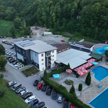 Motel "Kula" Cazin Esterno foto