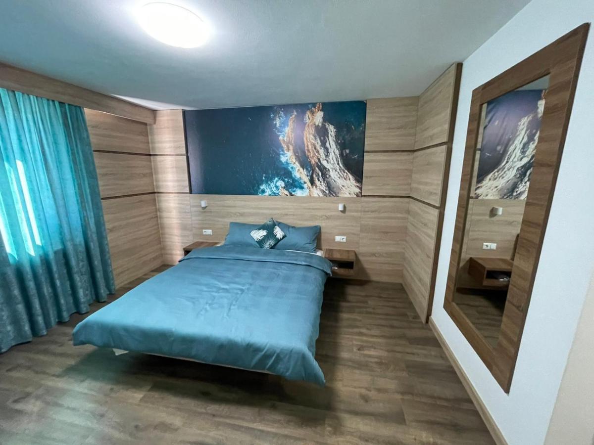 Motel "Kula" Cazin Esterno foto